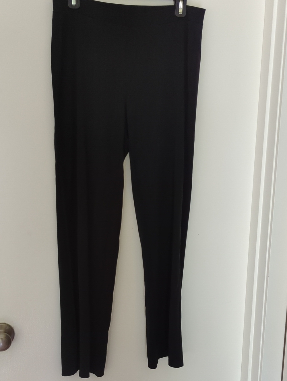 Liz Claiborne Black Straight-Leg Stretch Pants